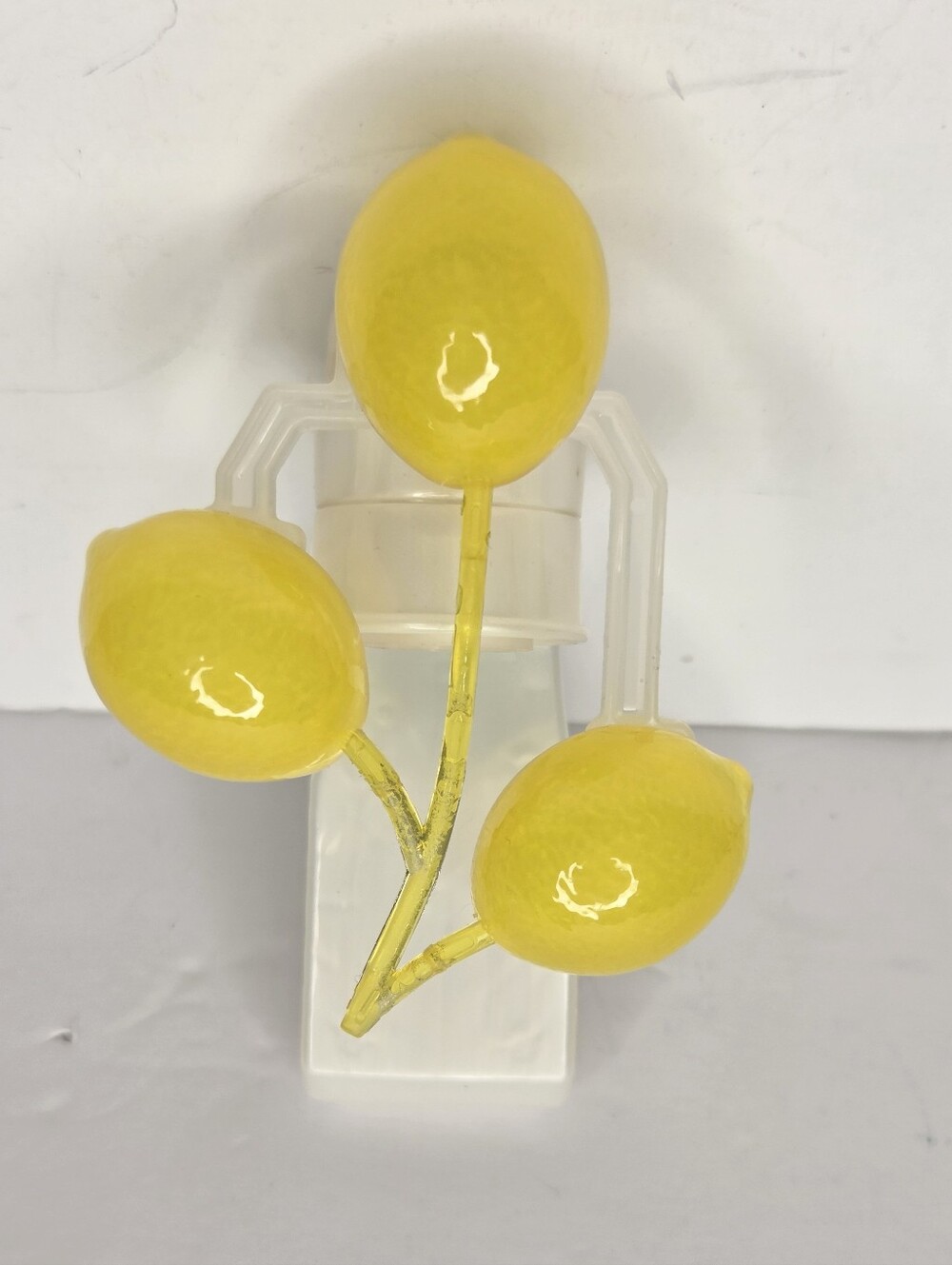 Bath & Body Works Lemons Plug In Wallflower
